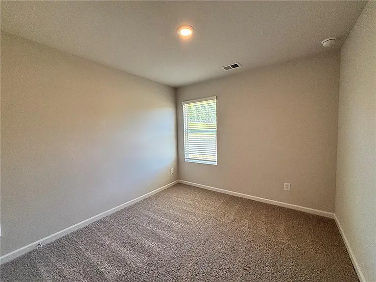 101 Lavender Cir — Photo 29
