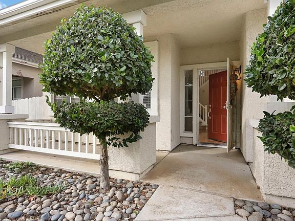 2nd image of 4031 Maddie Cir