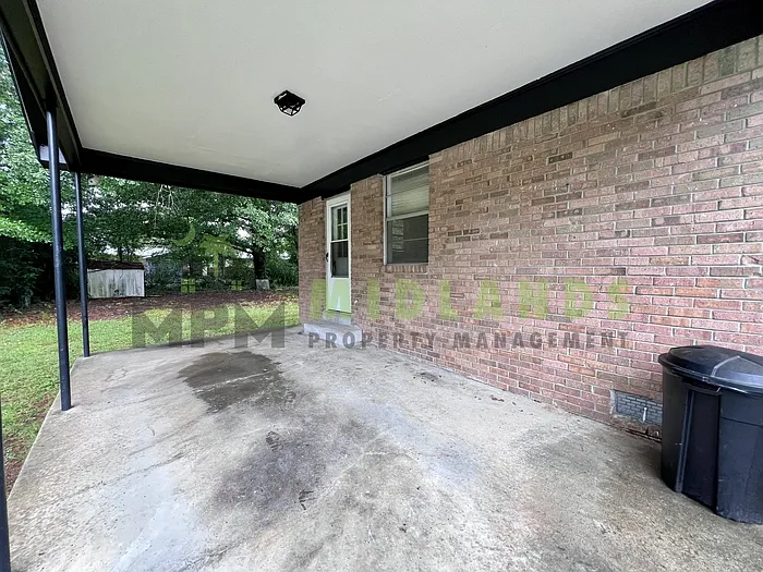 137 Miranda Rd — Photo 7