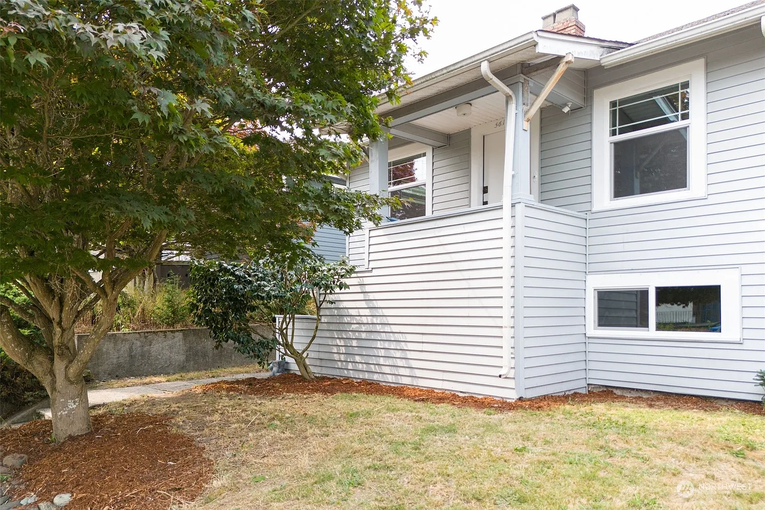 5619 11th Avenue NE photo 1