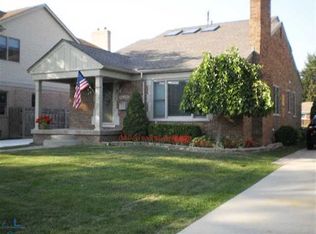 22493 Bayview Saint, Saint Clair Shores, MI 48081