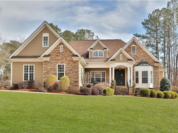 110 Stanley Oaks Pl, Fayetteville, GA 30214
