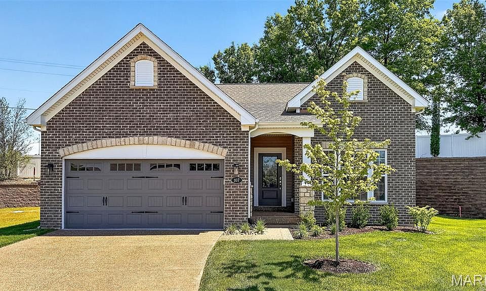 1st image of 107 Quail Bluff Ct