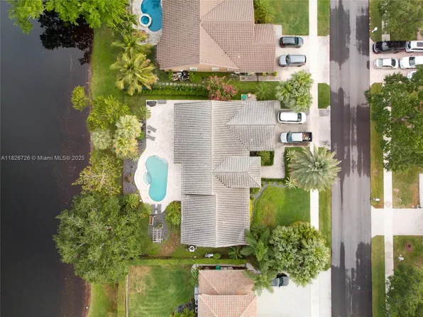 1732 SW 103rd Ln, Davie, FL 33324