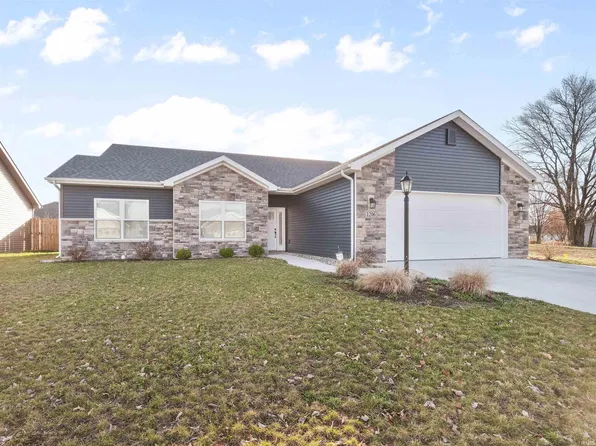 1206 Allen St, Roanoke, IN 46783