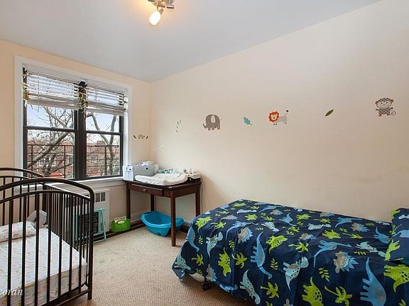 4th image of 52-30 39th Ave APT 3A