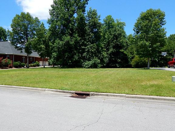 4th image of 108 Lugano Rd