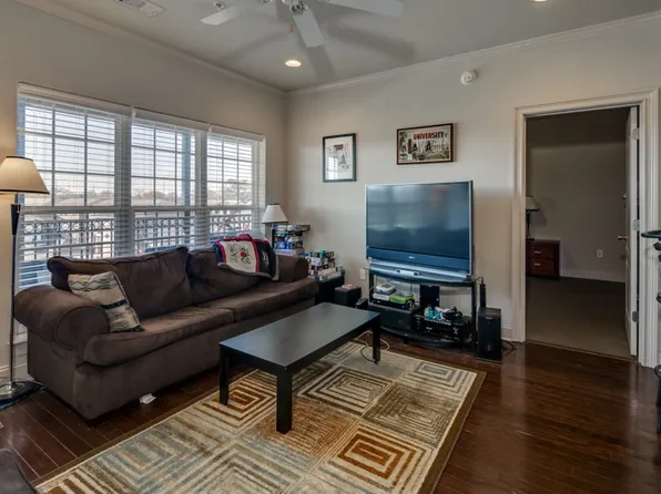 700 15th St Unit 1406, Tuscaloosa, AL 35401