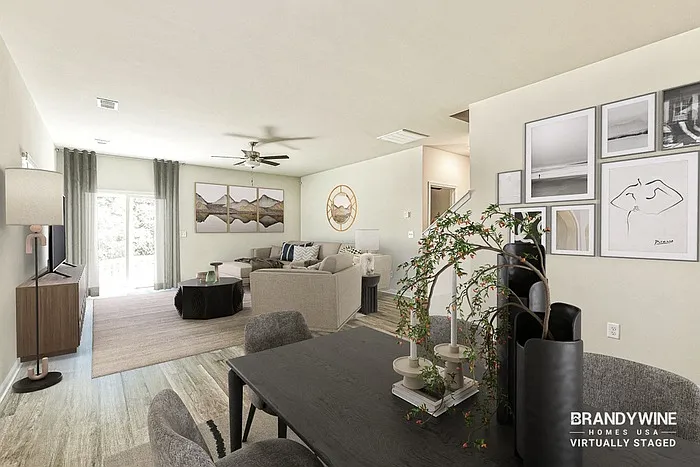 4 bed, 2.5 bath, 2266 sqft, $2,625 — Photo 2