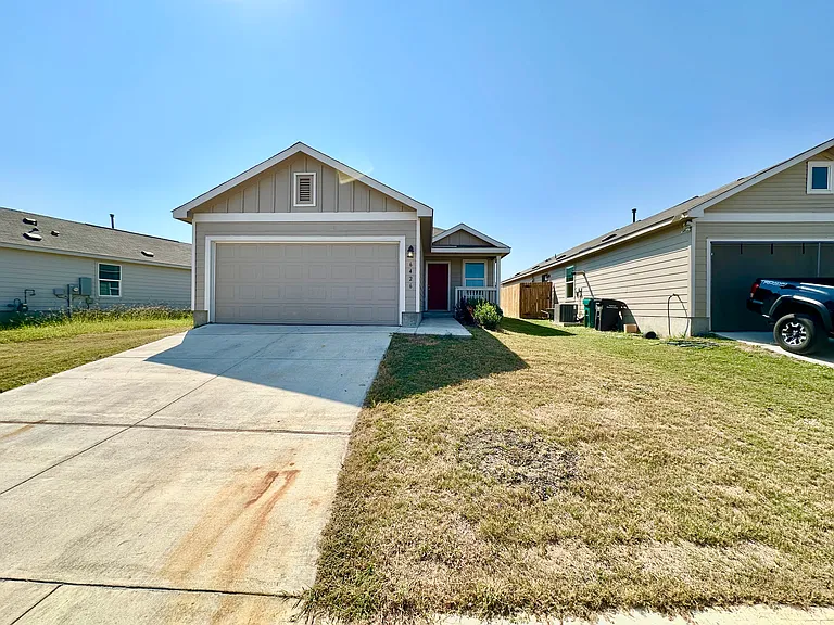 6426 Magee Run — Photo 1