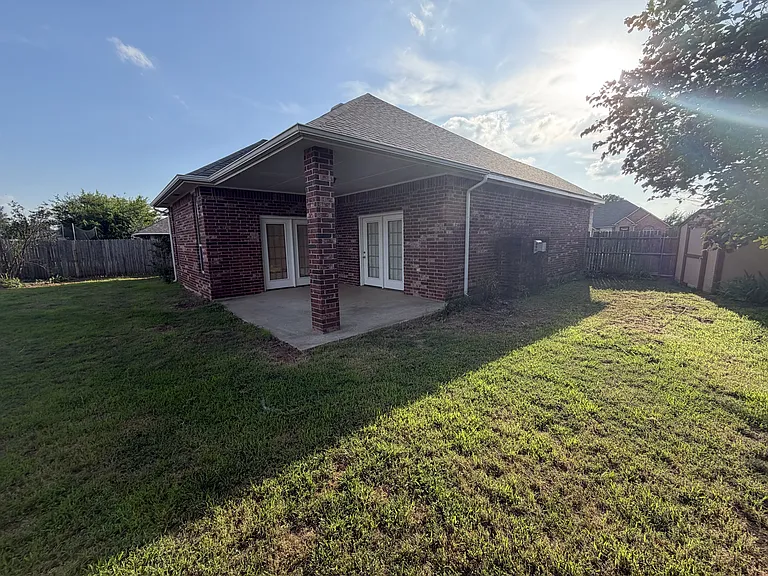 608 N Cherokee Way — Photo 27