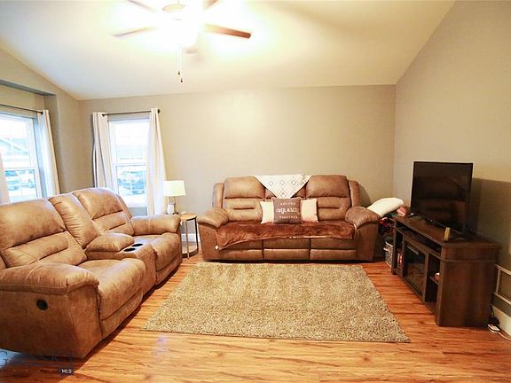 2nd image of 2232 Sturnella Ln