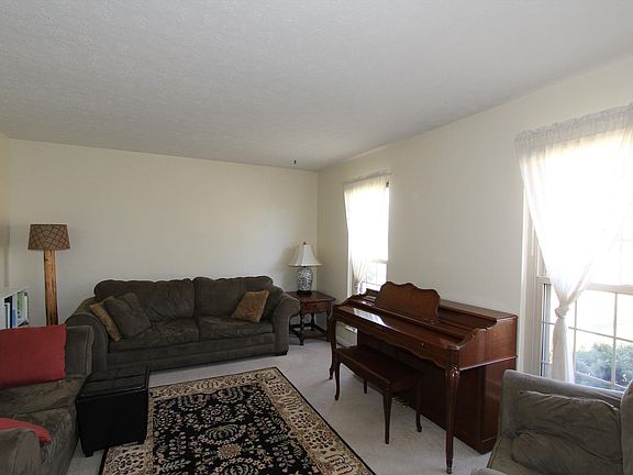 2nd image of 1197 Forest Run Dr