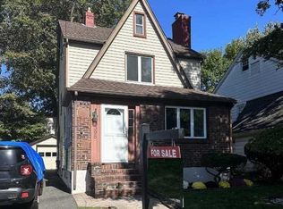 395 Birch St, Teaneck, NJ 07666