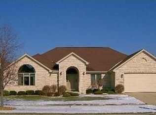 1241 Notre Dame Dr, Lemont, IL 60439