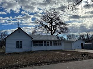 1122 S 6th St Beatrice NE 68310 MLS 22405185 Zillow