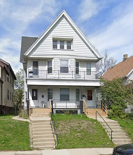 1305 S 25th St