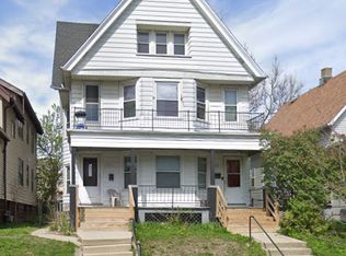 1305 S 25th St, Milwaukee, WI 53204