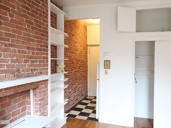 5th image of 1670 York Ave APT 4E