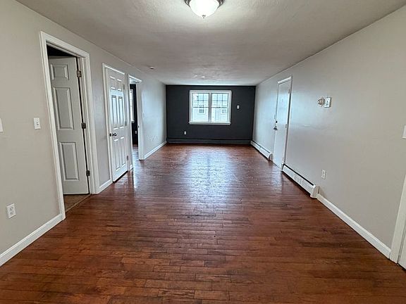 3rd image of 65 Pickering St APT 10