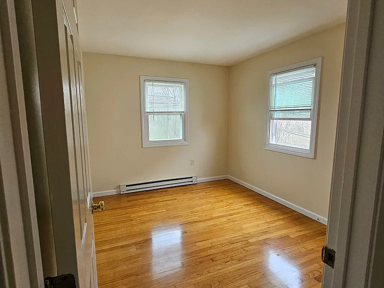 1745 Boston Post Rd — Photo 18
