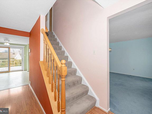 5th image of 584 Pumphouse Rd
