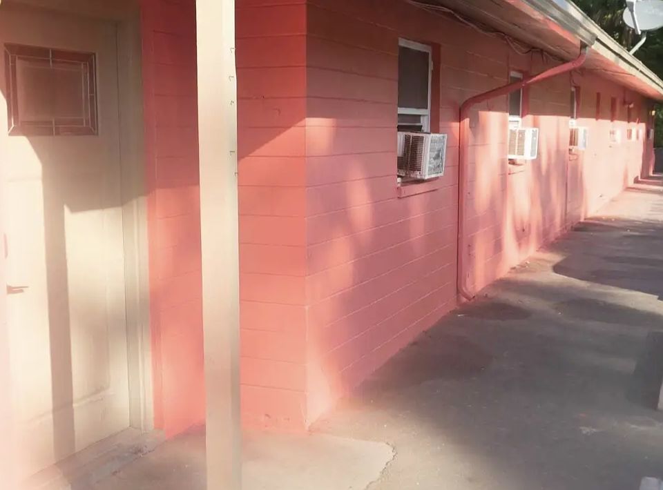 1st image of 716 Orange Ave #7
