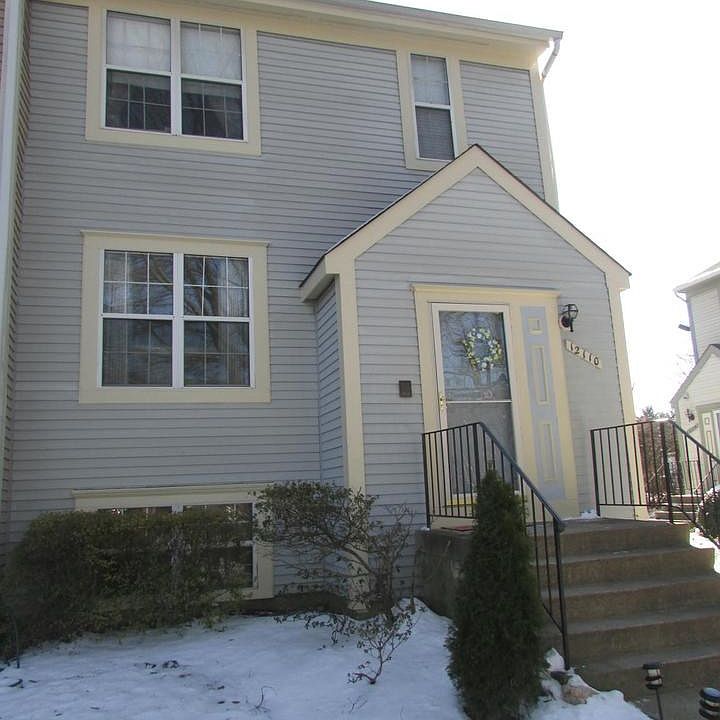 Exterior (Front)