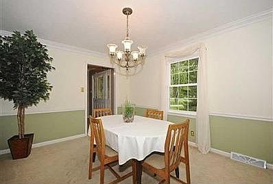5th image of 7315 Fulham Dr
