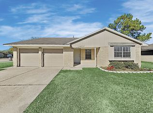 1407 Dorsetshire Dr, Pasadena, TX 77504