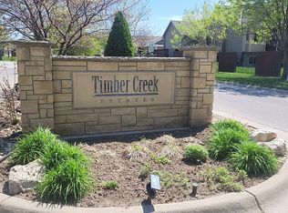 112 E Timber Creek St, Haysville, KS 67060