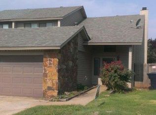 10207 Shadowridge Dr, Oklahoma City, OK 73159