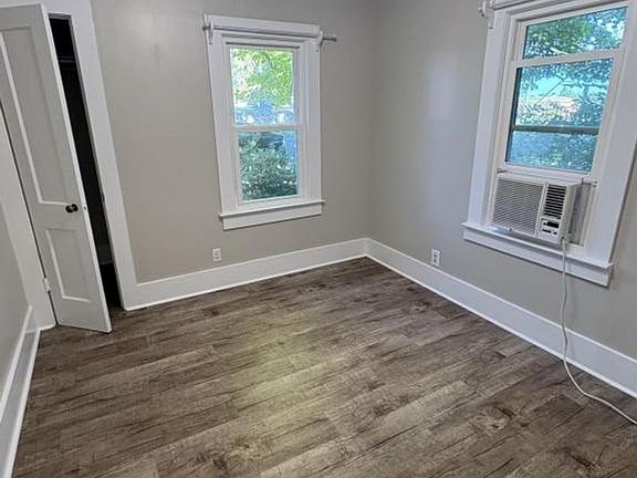 4th image of 1270 People St NE