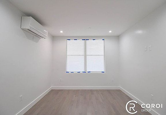 4th image of 460 E New York Ave #1F