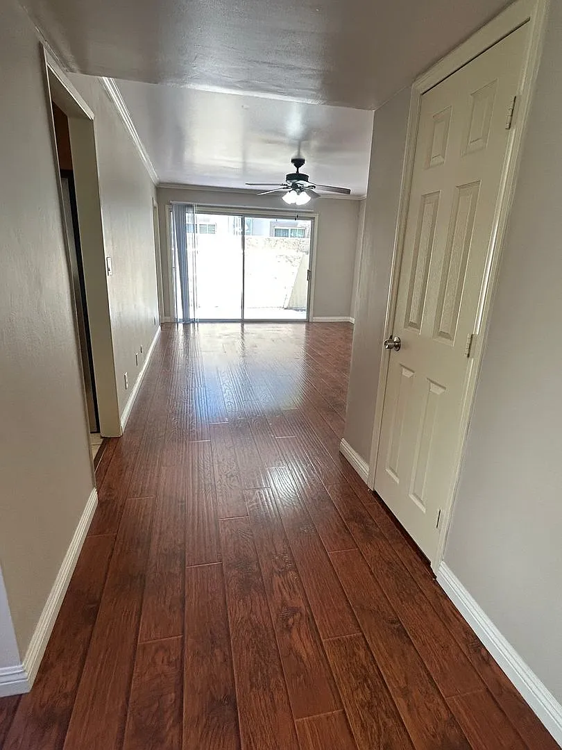 Spacious 2-bedroom with bonus room townhome in most desirable area in City of Arcadia. Award winn... — Photo 3