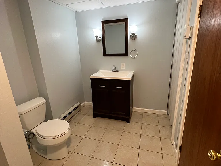 607 Spring St #2 — Photo 8