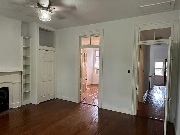 105 S Pine St — Photo 49