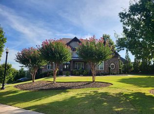 5133 Brendlynn Dr, Suwanee, GA 30024