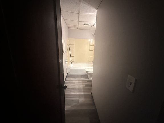 3rd image of 448 Fairgreen Ave #17918572