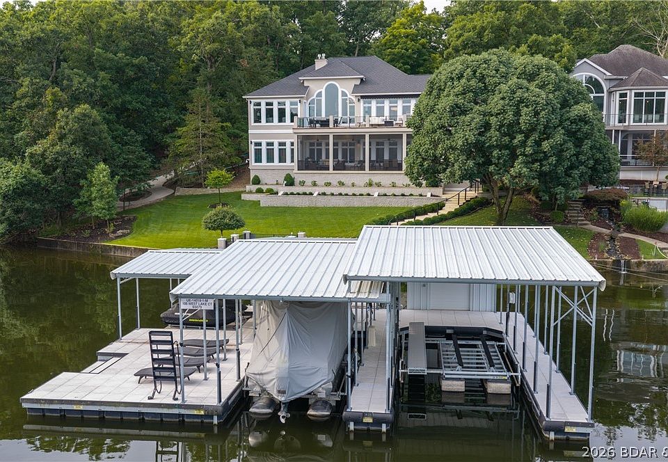 1st image of 106 W Lake Ct