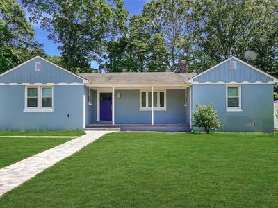 177 Donegan Ave, East Patchogue, NY, 11772