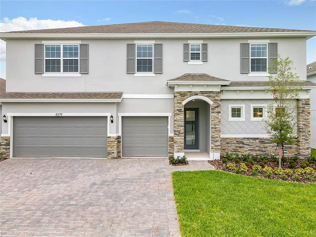 6 bed, 4.5 bath, 4170 sqft, $4,500 — Photo 1