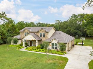 7103 Bayou Timbers Dr, Alvin, TX 77511
