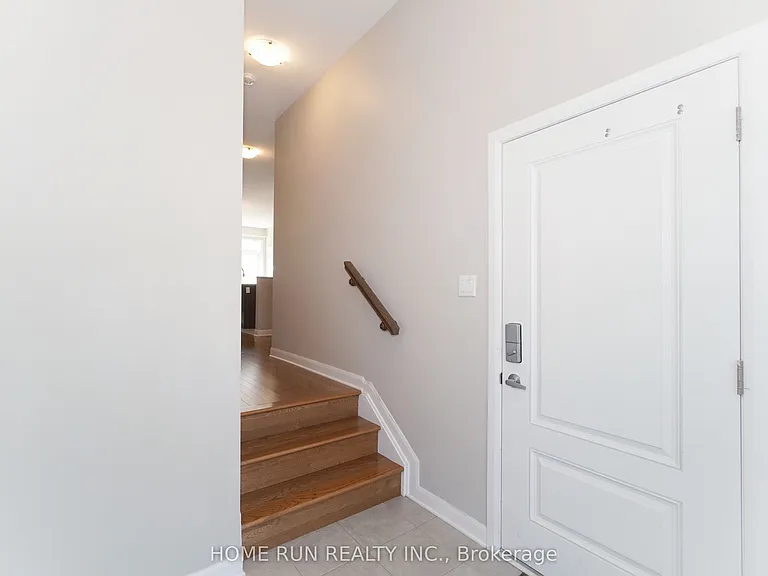 422 Kayak St — Photo 3