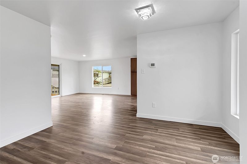 3rd image of 10521 60TH Street Ct E #163