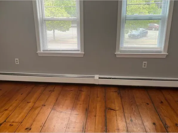 244 Broadway #4, Pawtucket, RI 02860