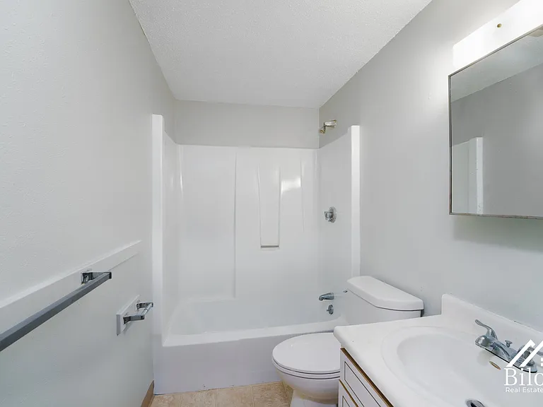 Prospect Street Apartments — Photo 9