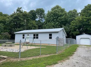 5530 Sandstone Ln, Cannelton, IN 47520