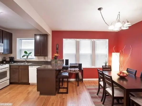 6305 N Claremont Ave APT 1, Chicago, IL 60659