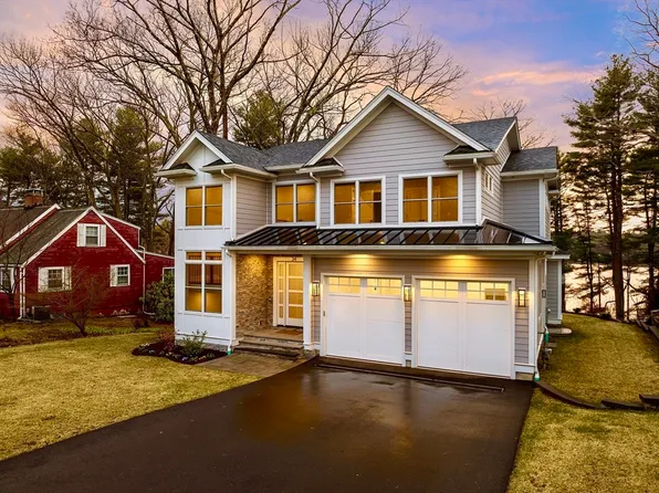 34 Bay View Rd, Wellesley, MA 02482